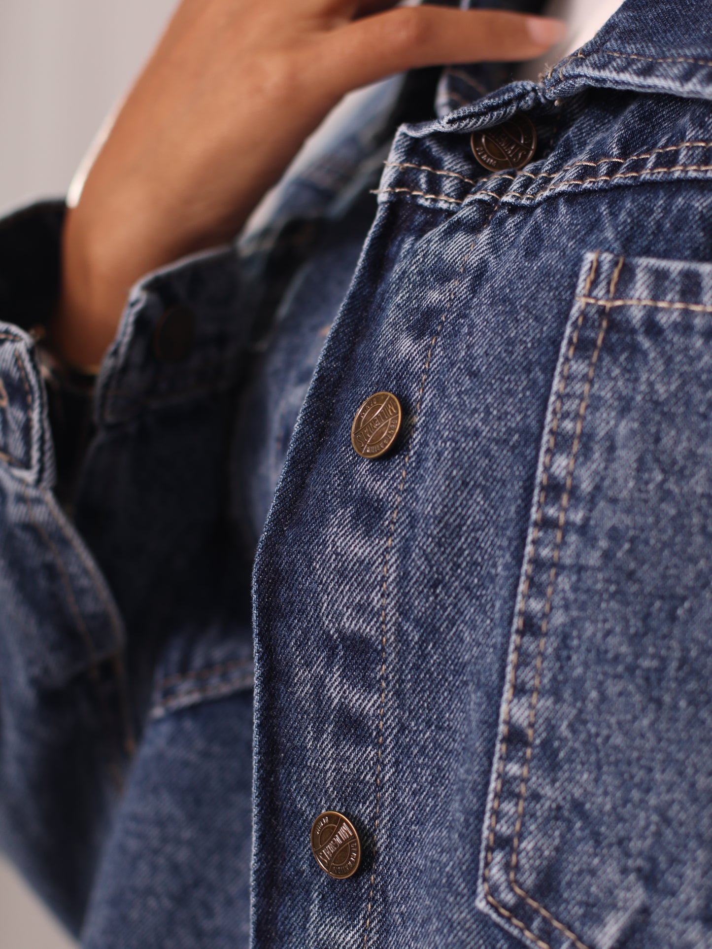 Canvas's Denim Jacket High-Waist